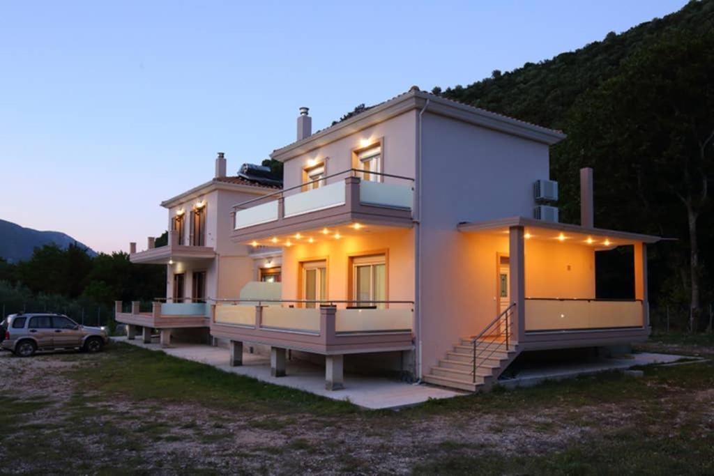 Villa Ligero *