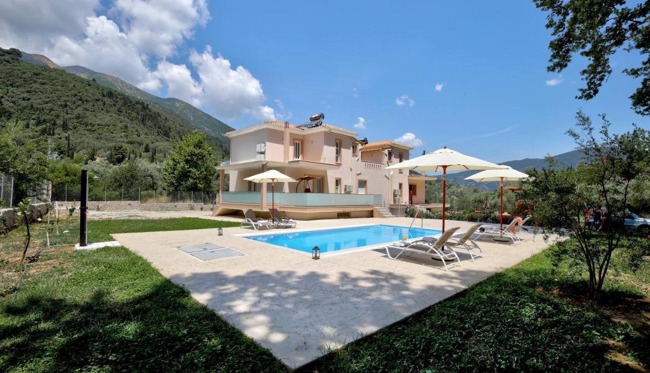 Ligero * Agios Christoforos (Lefkada)